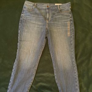 American Eagle Plus size curvy hi-rise jegging